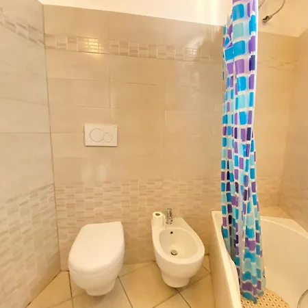 Small House شقة *
