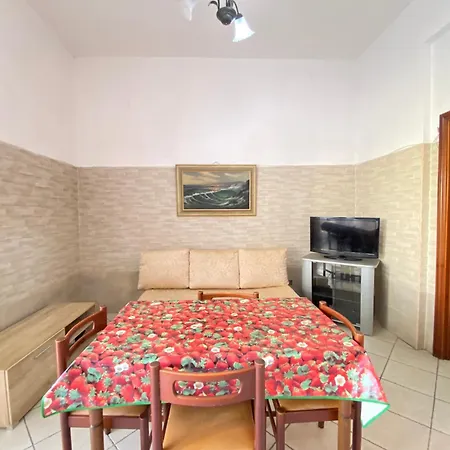 Small House شقة *